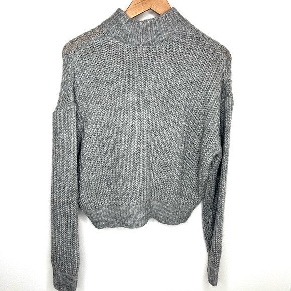NWOT Gray Turtleneck Sweater - Picture 3 of 3